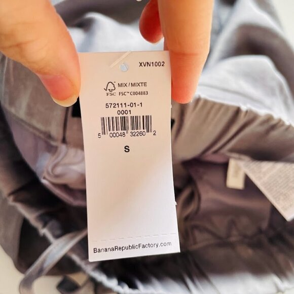 NWT Banana Repubilc Pant Trouser Metallic Satin Soft Pull On Drawstring Small - Picture 6 of 9